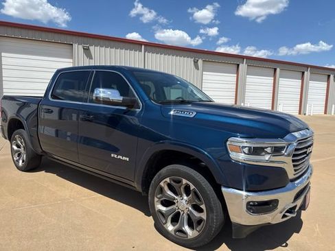 Used 2024 RAM 1500 Limited AWD/4WD image 3