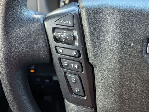 Used 2024 Nissan Frontier S w/ Technology Package image 21