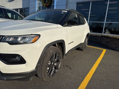 New 2026 Jeep Compass Limited AWD/4WD image 8