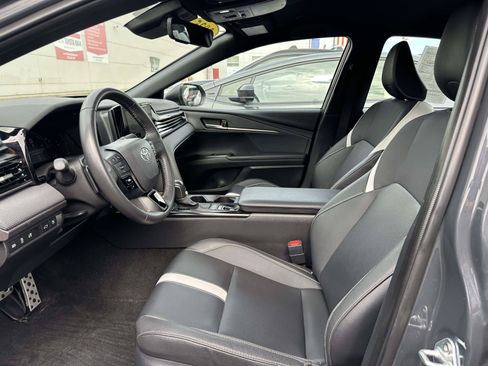 Certified 2025 Toyota Camry SE w/ Convenience Package AWD/4WD image 15