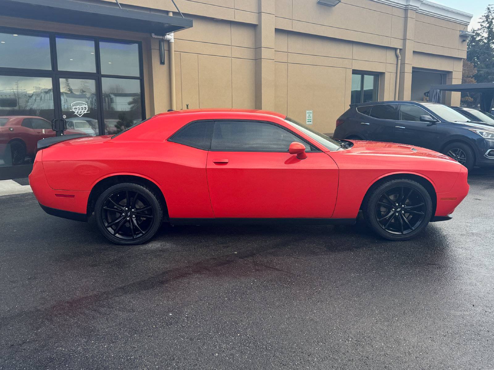 Used 2017 Dodge Challenger SXT w/ Blacktop Package RWD image 8