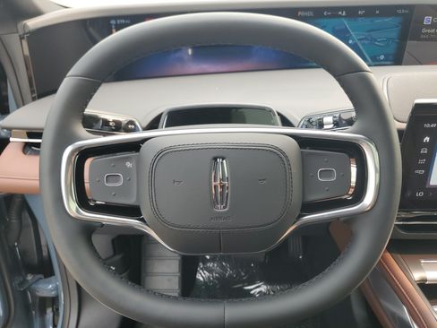New 2026 Lincoln Nautilus Reserve w/ Jet Appearance Package AWD/4WD image 15