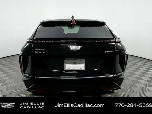 Certified 2024 Cadillac Lyriq Luxury w/ Nappa Leather Package image 32