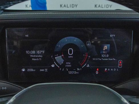 Used 2026 GMC Terrain Elevation w/ Black Edition image 15