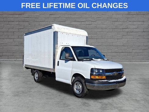 Used 2023 Chevrolet Express 3500 RWD image 1