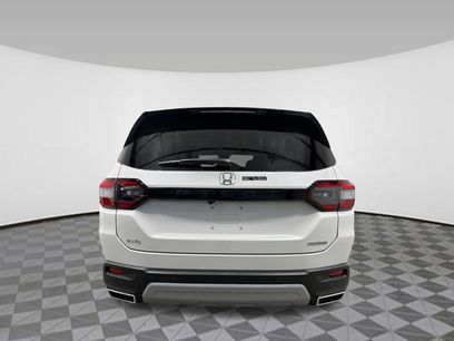 New 2025 Honda Pilot Touring