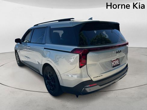 New 2026 Kia Carnival SX w/ SX Dark Edition Package image 5