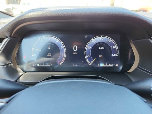 New 2024 Jeep Grand Cherokee Limited w/ Black Appearance Package image 12