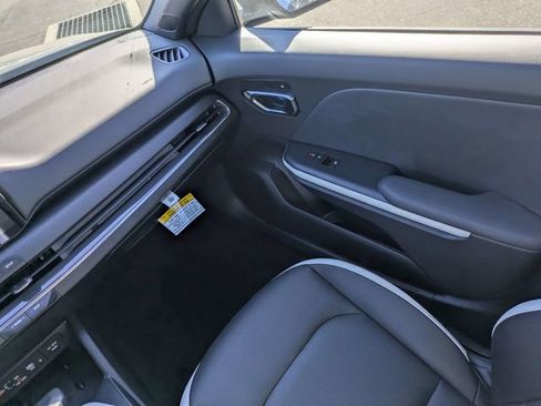 New 2025 Kia K4 GT-Line Turbo image 16