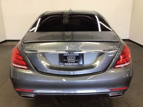 Used 2016 Mercedes-Benz S 550 4MATIC Sedan image 7
