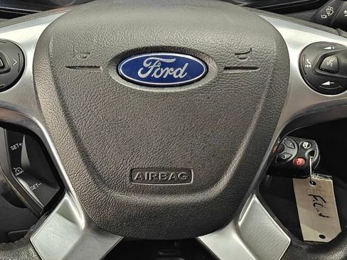Used 2017 Ford Transit 150 130 Low Roof RWD image 5