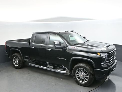 New 2026 Chevrolet Silverado 2500 LT w/ Z71 Chrome Sport Edition image 39