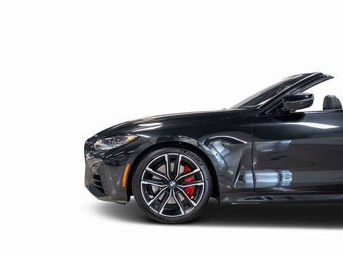 Used 2022 BMW 440i xDrive Convertible w/ Premium Package image 13
