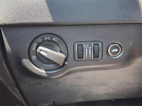 Used 2023 Dodge Charger GT image 18