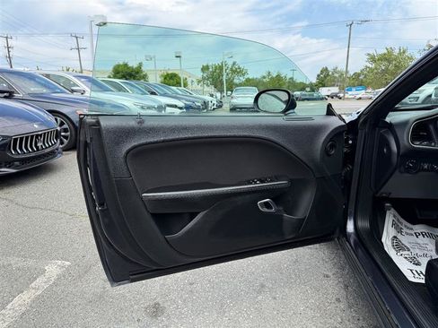 Used 2019 Dodge Challenger SXT AWD/4WD image 16