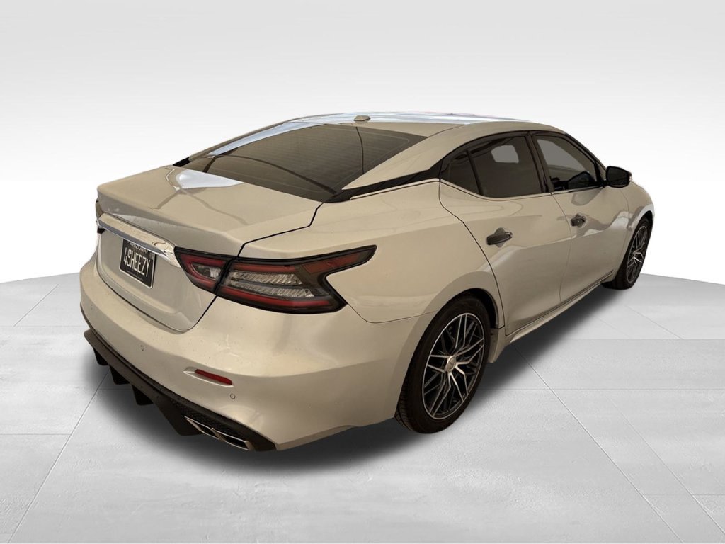 Used 2022 Nissan Maxima SV FWD image 10