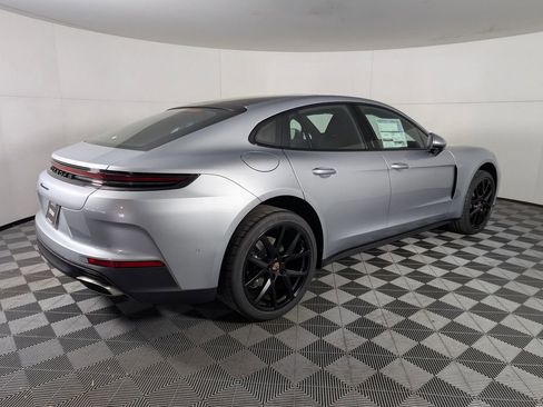 New 2026 Porsche Panamera image 7