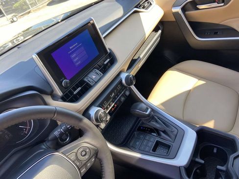 Used 2025 Toyota RAV4 XLE Premium w/ Weather Package AWD/4WD image 26