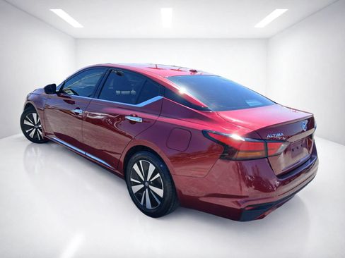 Used 2019 Nissan Altima 2.5 SV FWD image 4