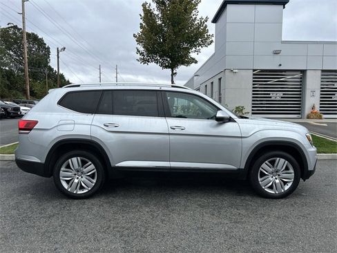 Used 2019 Volkswagen Atlas SEL image 9