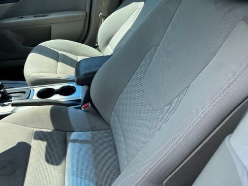 Used 2010 Ford Fusion SE FWD image 26