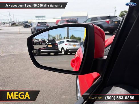 Used 2014 Ford Focus SE FWD image 26