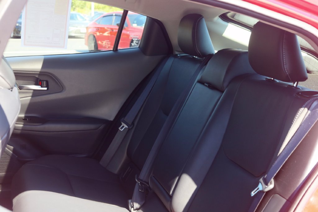 Used 2024 Toyota Prius Limited w/ Limited Premium Package AWD/4WD image 27