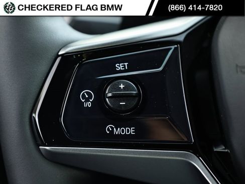 Certified 2025 BMW 530i w/ Premium Package image 34