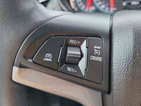 Used 2021 Chevrolet Trax LT w/ Redline Edition image 24