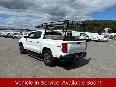 Used 2024 Chevrolet Colorado Z71 w/ Advanced Trailering Package AWD/4WD image 5