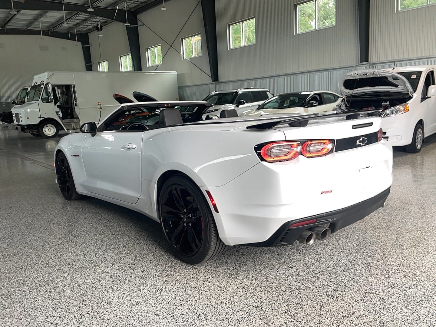 Used 2022 Chevrolet Camaro LT w/ Redline Edition RWD image 9