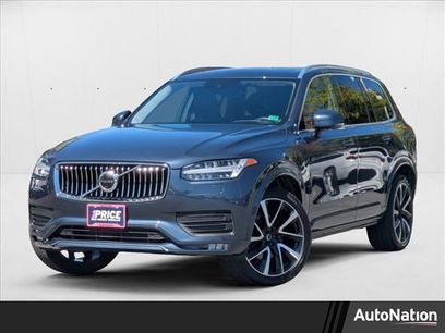 Used 2022 Volvo XC90 T6 Momentum w/ Advanced Package