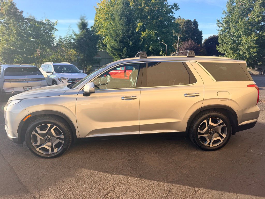 Used 2023 Hyundai Palisade SEL w/ Premium Package AWD/4WD image 10