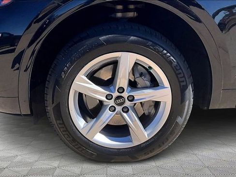 Used 2023 Audi Q5 2.0T Premium image 8