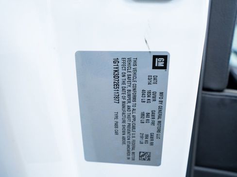 Used 2014 Chevrolet Corvette Stingray Convertible w/ 2LT Preferred Equipment Group RWD image 48