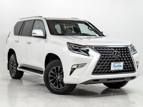Used 2023 Lexus GX 460 Premium w/ Premium Package AWD/4WD image 6