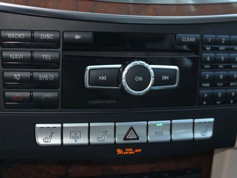 Used 2014 Mercedes-Benz E 350 Sedan image 16