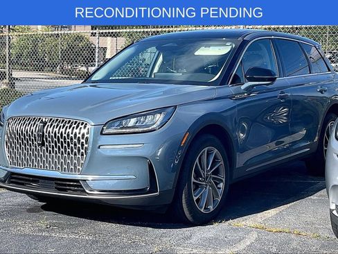 Used 2023 Lincoln Corsair FWD w/ Equipment Group 101A image 2