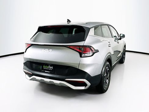 Used 2025 Kia Sportage LX image 9