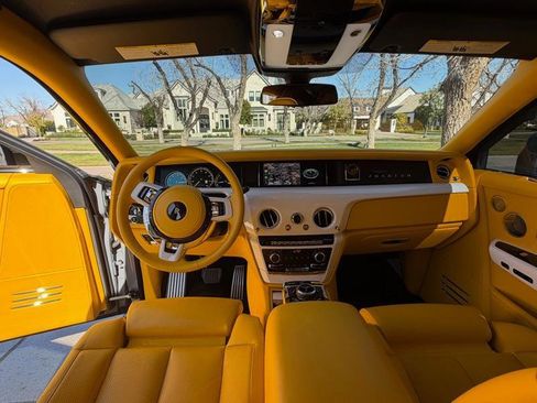 Used 2018 Rolls-Royce Phantom Sedan image 9