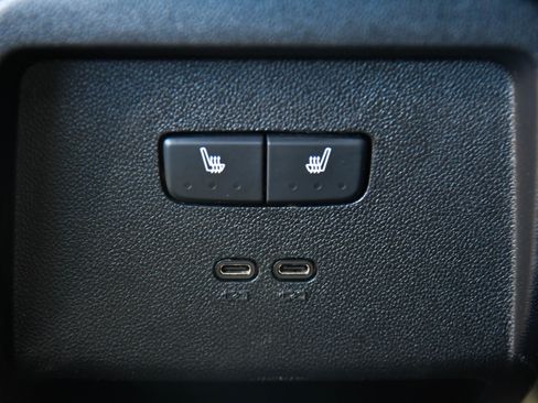 Used 2024 Chevrolet Equinox EV LT FWD image 45