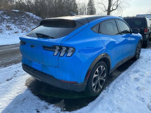 Used 2022 Ford Mustang Mach-E Premium image 4