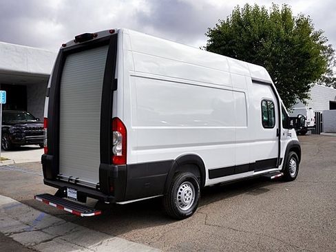 New 2024 RAM ProMaster 3500 w/ Delivery Van Package image 9