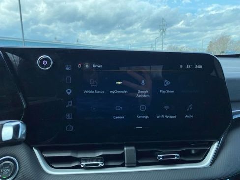 Used 2026 Chevrolet Equinox LT image 15