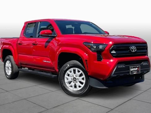 New 2026 Toyota Tacoma SR5 image 2