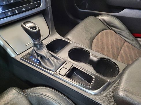 Used 2017 Hyundai Sonata Sport w/ Value Edition Package 02 image 26