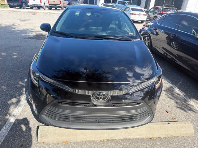 Used 2026 Toyota Corolla LE FWD image 11