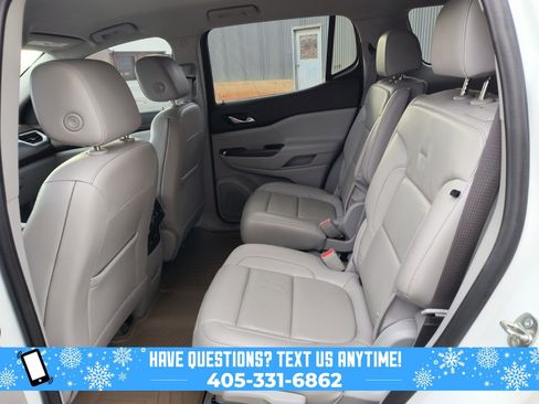 Used 2021 GMC Acadia SLT w/ Trailering Package image 17