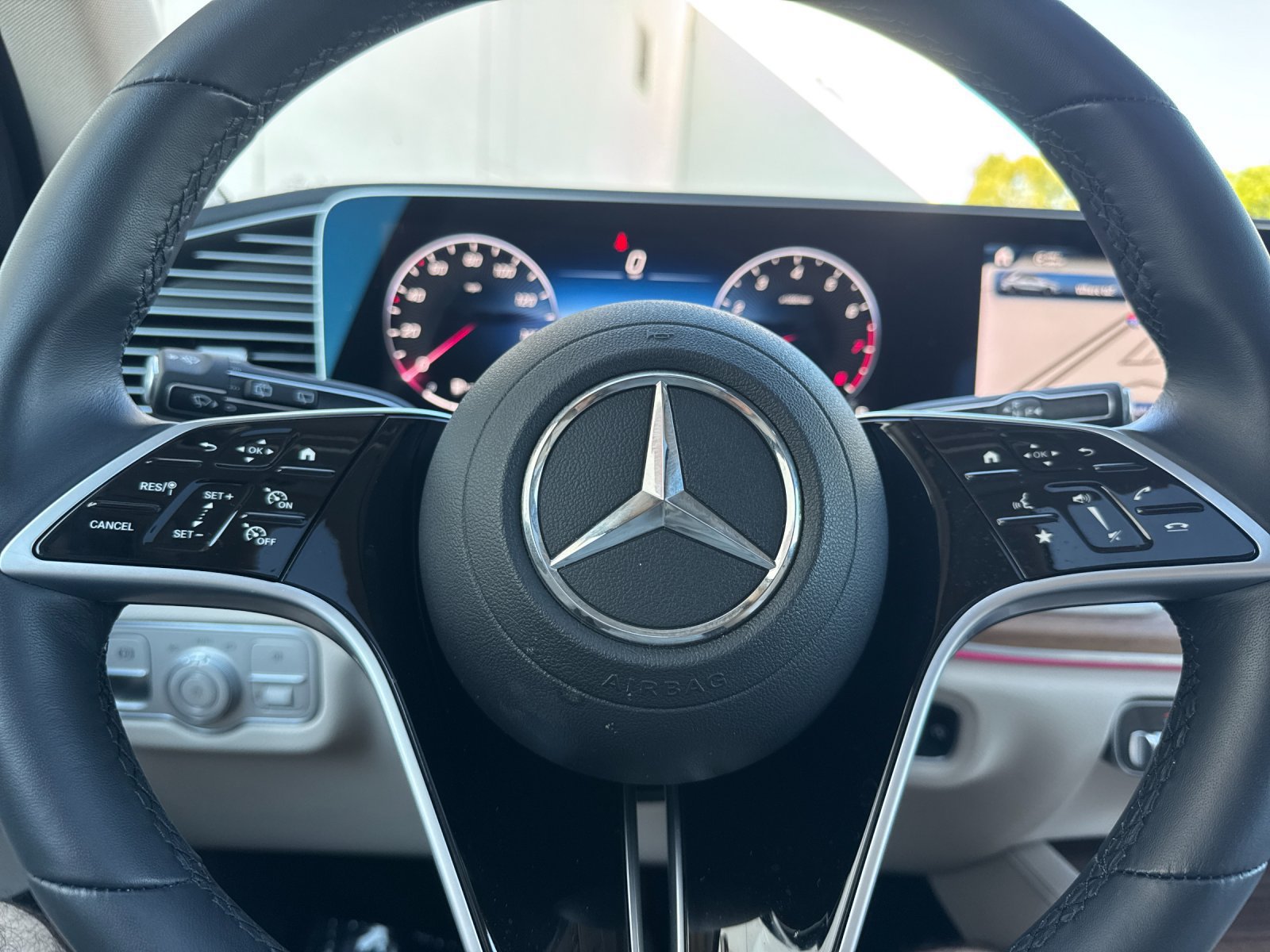 Certified 2026 Mercedes-Benz GLE 350 4MATIC image 23