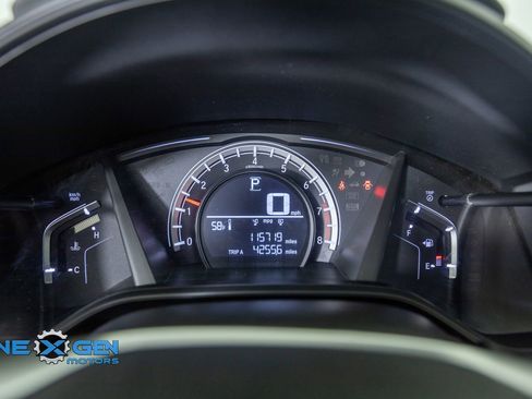 Used 2019 Honda CR-V LX image 16